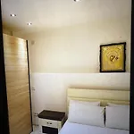 Guest House Plovdiv בית הארחה 3*